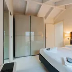 Ah Palazzo Trebeschi Lägenhetshotell Brescia