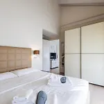 Lägenhetshotell Ah Palazzo Trebeschi