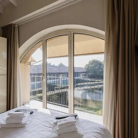 Aparthotel Ah Palazzo Trebeschi 3*