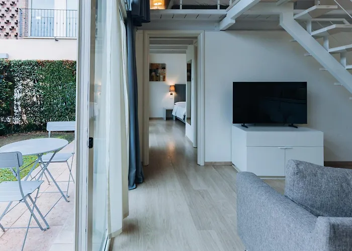 Ah Palazzo Trebeschi Aparthotel 3*