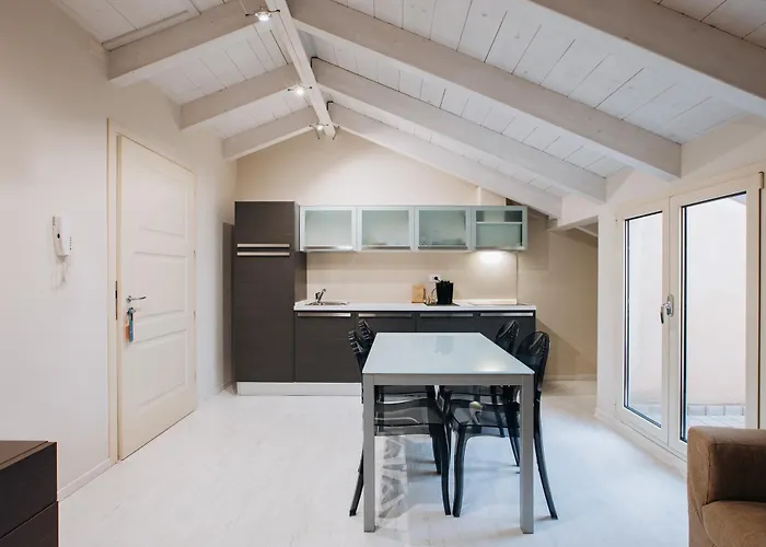 Aparthotel Ah Palazzo Trebeschi Brescia