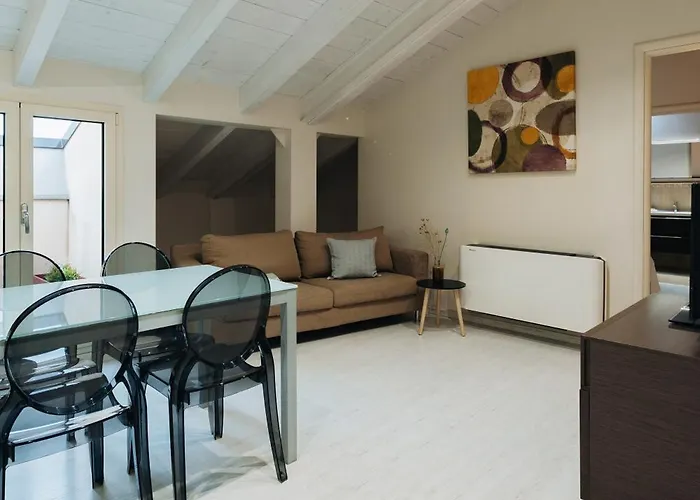 Aparthotel Ah Palazzo Trebeschi